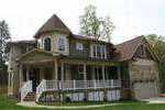 10201 Forest Ave, Fairfax, VA