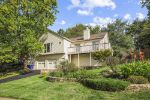 137 Governors Dr